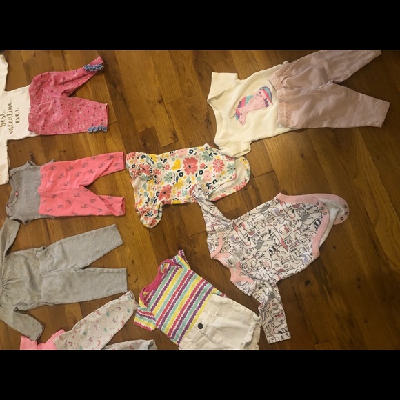 More than 80 pieces a lot of name brand - Picture 6 of 16